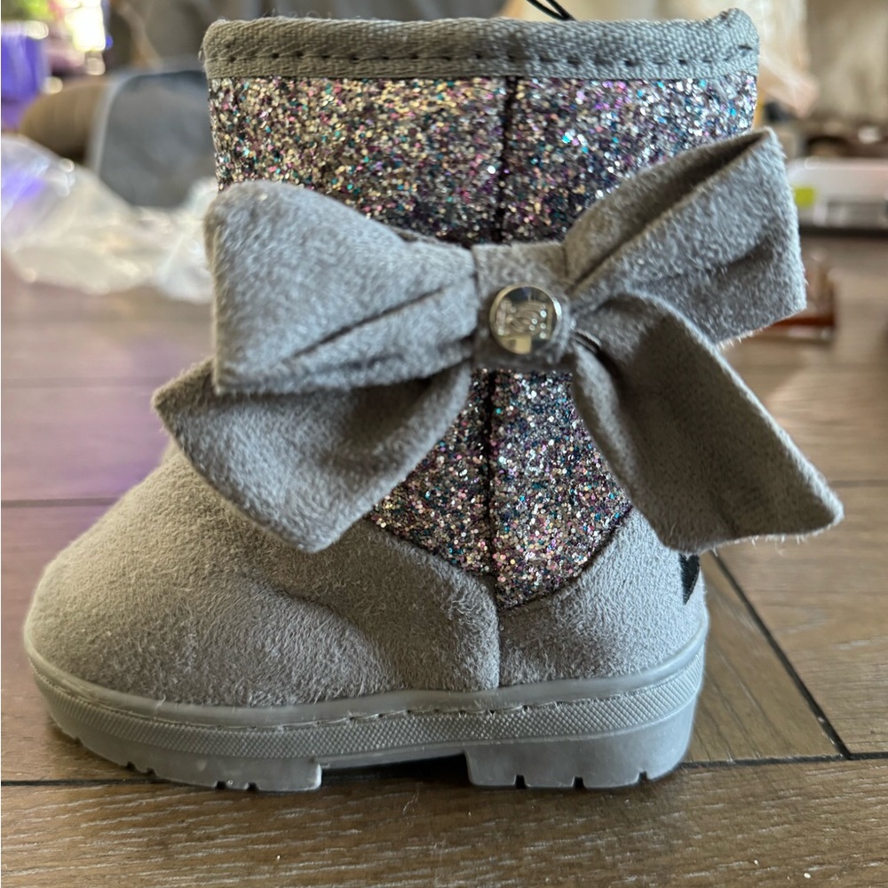 bebe Glitter Bow Kids Boots - Gray and Silver